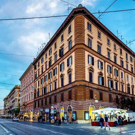 B5 Vatican Apartmán *